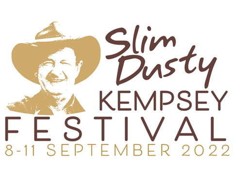 Slim Dusty Kempsey Festival 2022.jpg