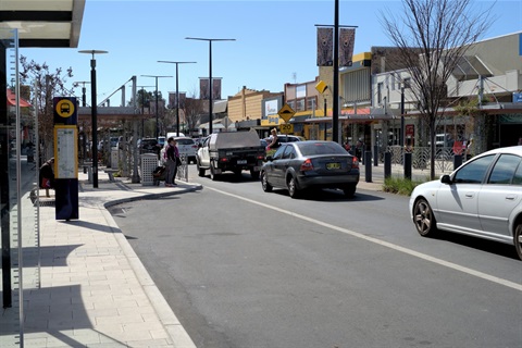 Traffic and pedestrians using Smith Street, Kempsey
